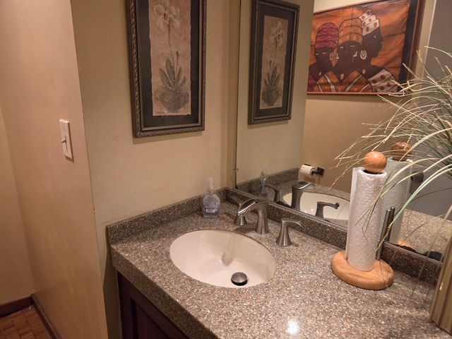 7229 Creeks Bend Drive, West Bloomfield Twp, MI 48322