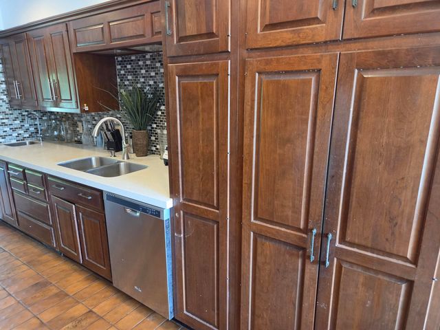 7229 Creeks Bend Drive, West Bloomfield Twp, MI 48322