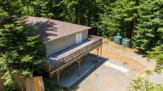 4612 Greenwood Heights Drive, Kneeland, CA 95549