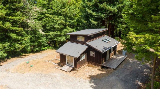 4612 Greenwood Heights Drive, Kneeland, CA 95549