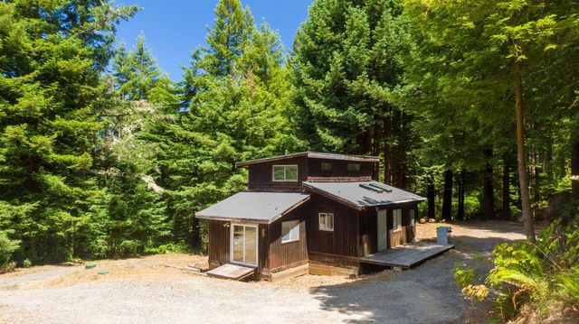 4612 Greenwood Heights Drive, Kneeland, CA 95549