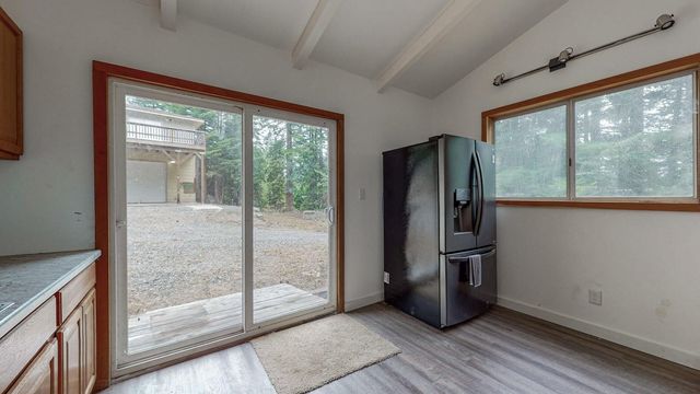 4612 Greenwood Heights Drive, Kneeland, CA 95549