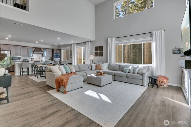 23655 Tahoma Place, Black Diamond, WA 98010