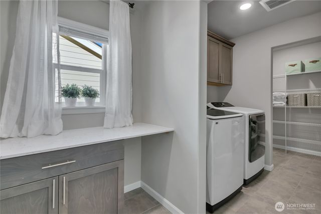 23655 Tahoma Place, Black Diamond, WA 98010