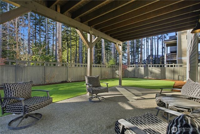 23655 Tahoma Place, Black Diamond, WA 98010