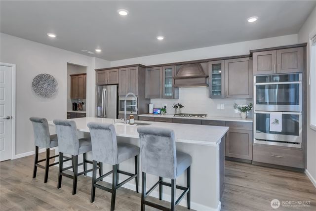 23655 Tahoma Place, Black Diamond, WA 98010