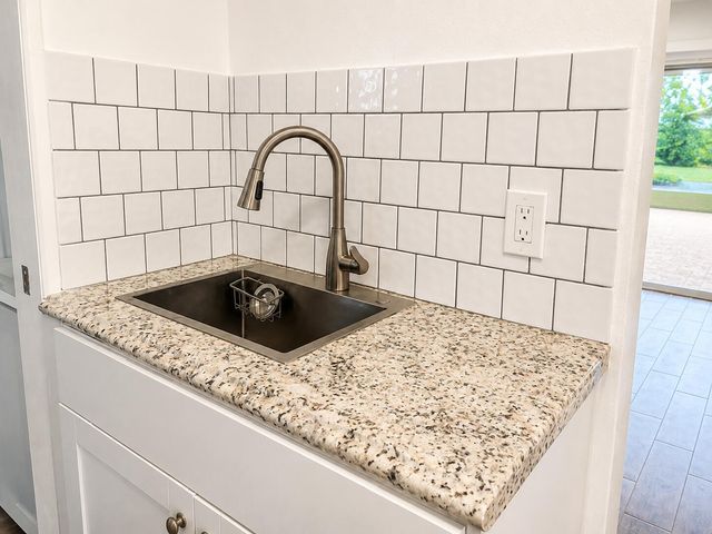 4912 VAN BUREN Street Efficiency, Hollywood, FL 33021
