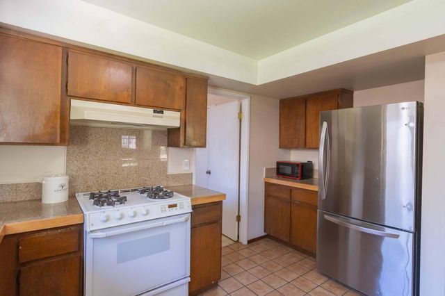 2694 King Edward Dr, El Dorado Hills, CA 95762