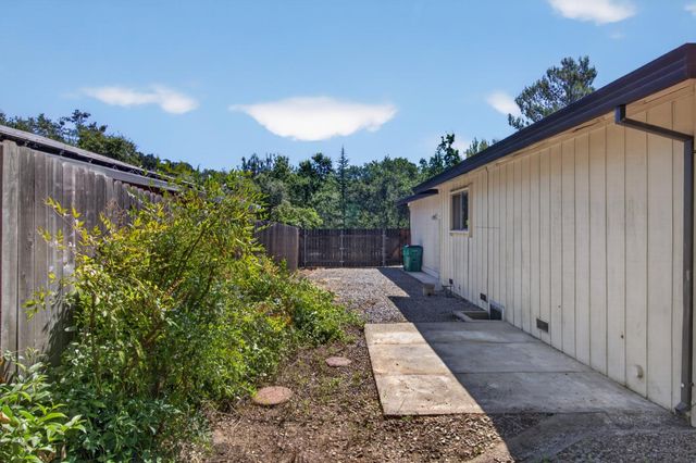 2694 King Edward Dr, El Dorado Hills, CA 95762