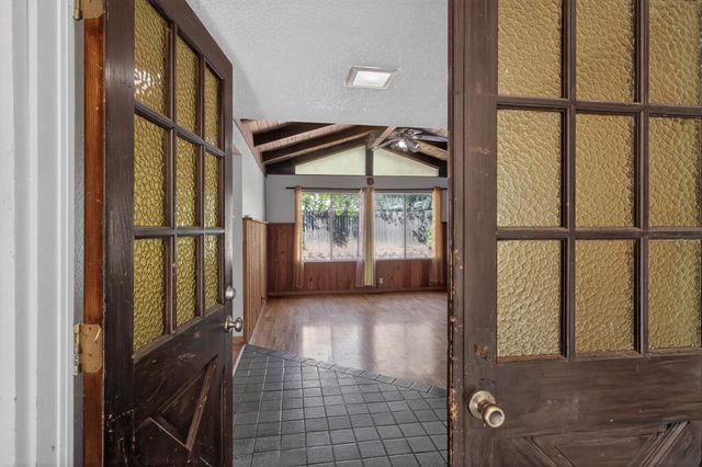 2694 King Edward Dr, El Dorado Hills, CA 95762