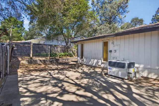 2694 King Edward Dr, El Dorado Hills, CA 95762