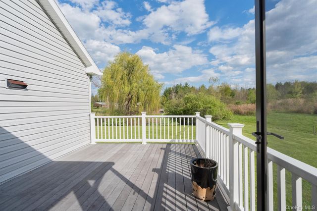 25 Spada Drive, Saugerties, NY 12477