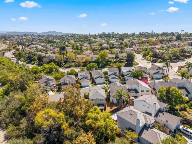 2382 Maravilla Way, Oceanside, CA 92056