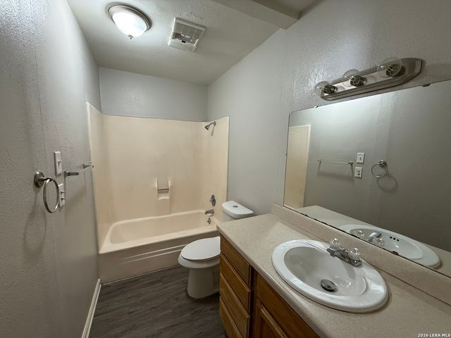 7236 Montgomery, San Antonio, TX 78239
