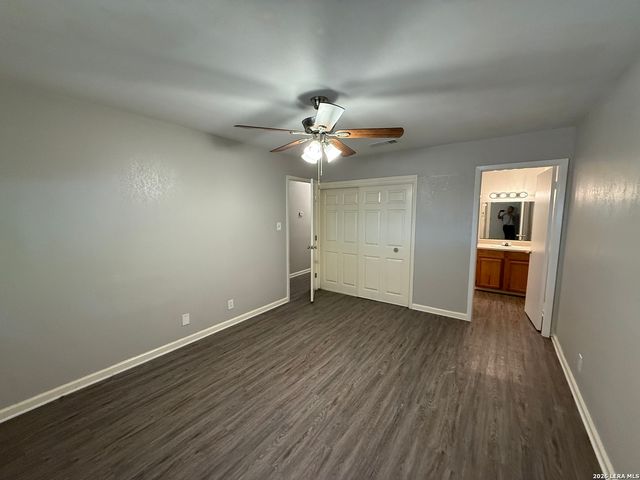 7236 Montgomery, San Antonio, TX 78239