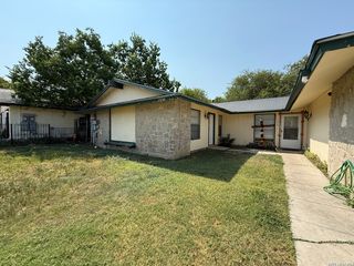 7236 Montgomery, San Antonio, TX 78239