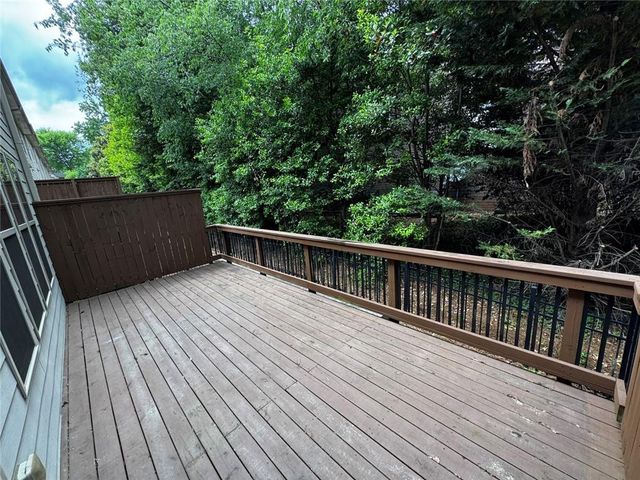1922 Townsend Court 7, Atlanta, GA 30329
