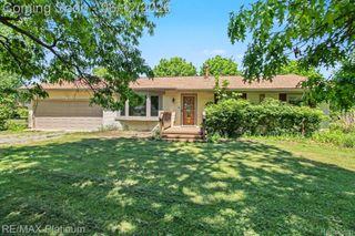 2647 Curdy Road, Oceola Township, MI 48855