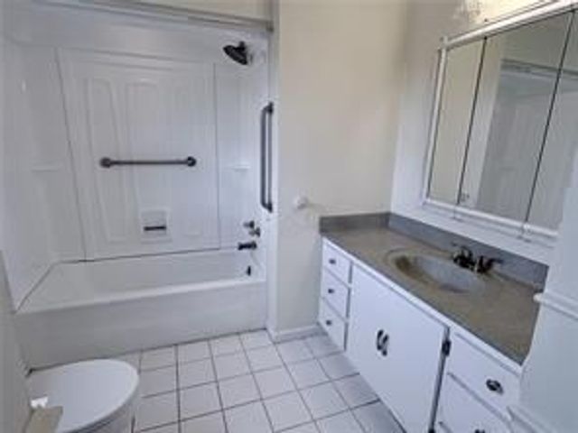216 Carmella DRIVE, White Oak, PA 15131