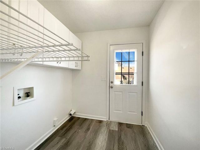 3011 Butterwood Drive, Jamestown, NC 27282