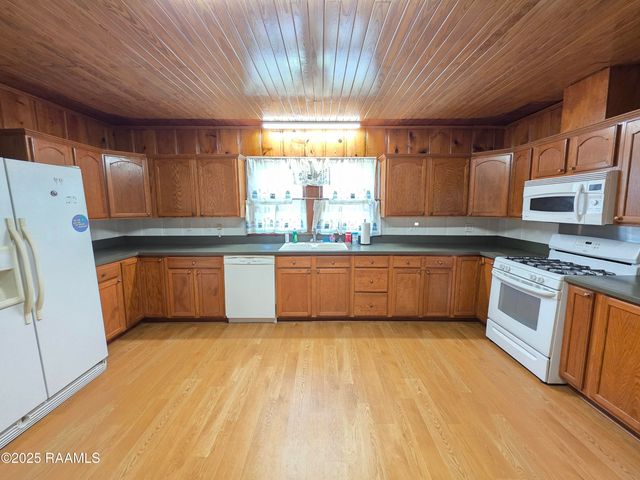 515 N Dupre Street, Ville Platte, LA 70586