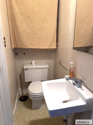 394 W 19th Street, Idaho Falls, ID 83402