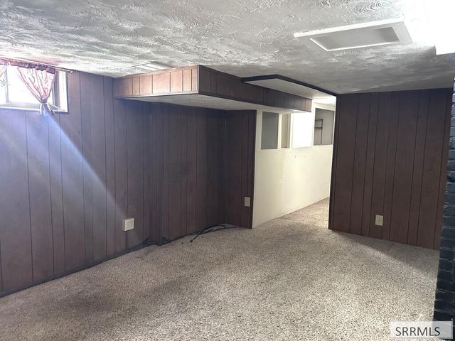 394 W 19th Street, Idaho Falls, ID 83402