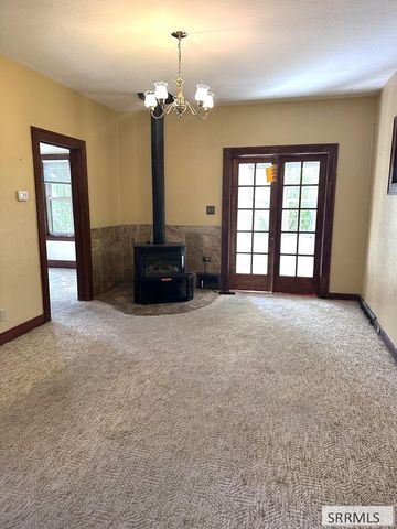 394 W 19th Street, Idaho Falls, ID 83402