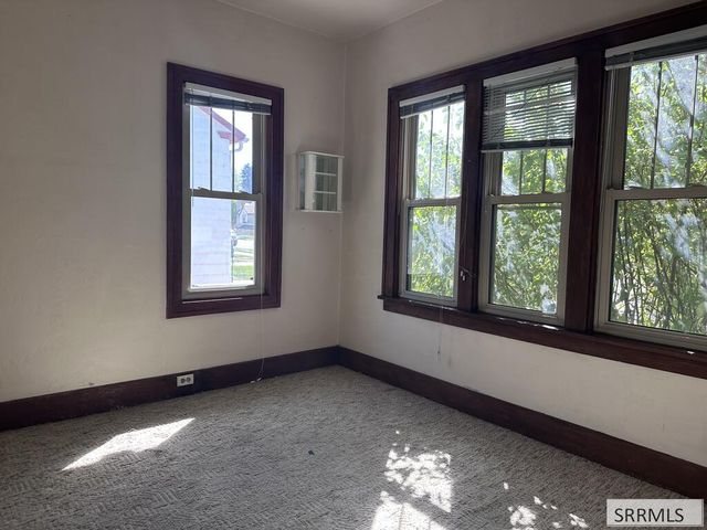 394 W 19th Street, Idaho Falls, ID 83402