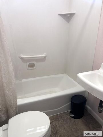 394 W 19th Street, Idaho Falls, ID 83402