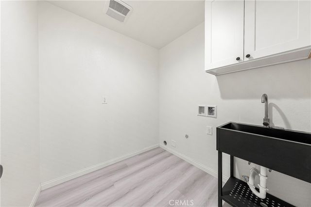 8213 Peach Avenue, California City, CA 93505