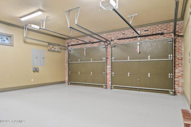 104 Ducharme Court, Lafayette, LA 70503