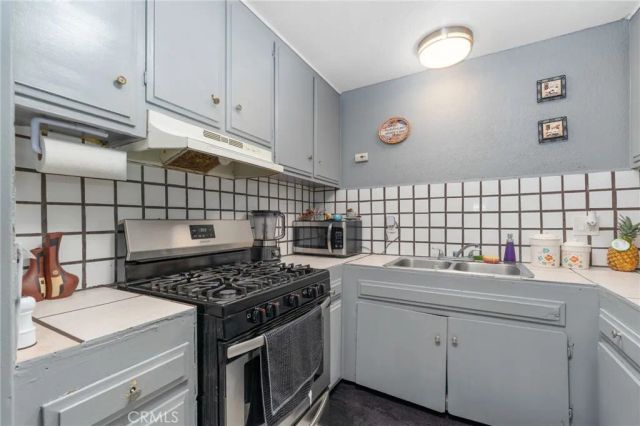2166 W Alameda, Anaheim, CA 92801