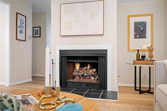 2743 Hermosa B, Montrose, CA 91020