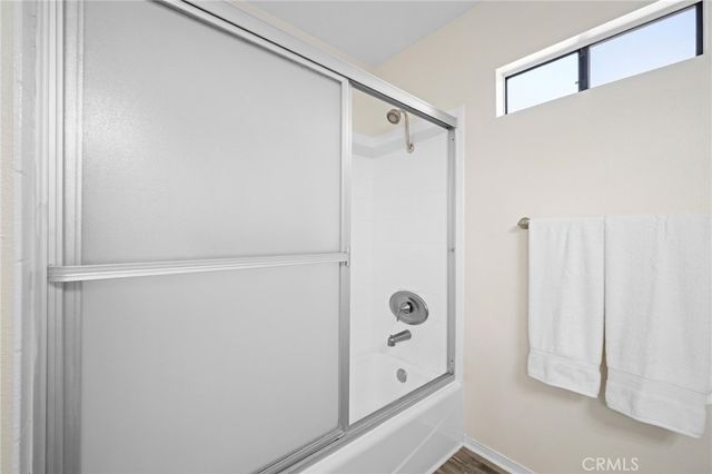2743 Hermosa B, Montrose, CA 91020