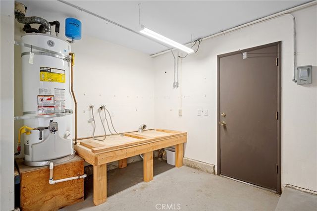 2743 Hermosa B, Montrose, CA 91020