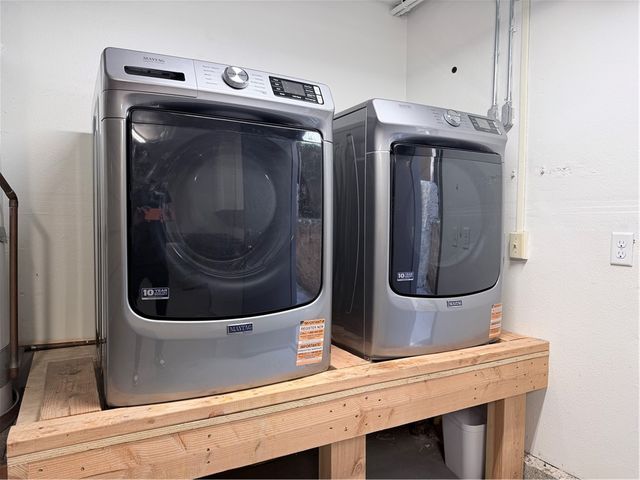 2743 Hermosa B, Montrose, CA 91020