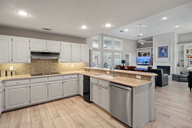 6011 Bent Creek Trail, Dallas, TX 75252