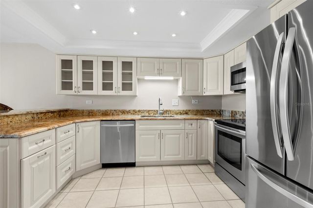 500 TREASURE ISLAND CAUSEWAY 205, Treasure Island, FL 33706
