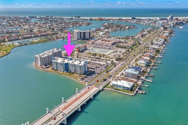 500 TREASURE ISLAND CAUSEWAY 205, Treasure Island, FL 33706