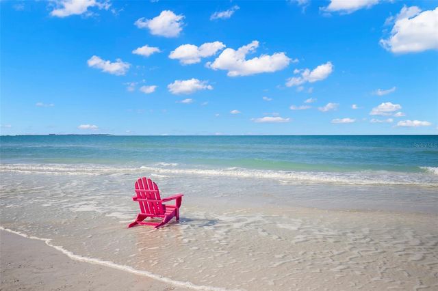 500 TREASURE ISLAND CAUSEWAY 205, Treasure Island, FL 33706