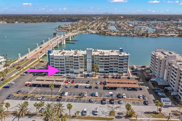 500 TREASURE ISLAND CAUSEWAY 205, Treasure Island, FL 33706