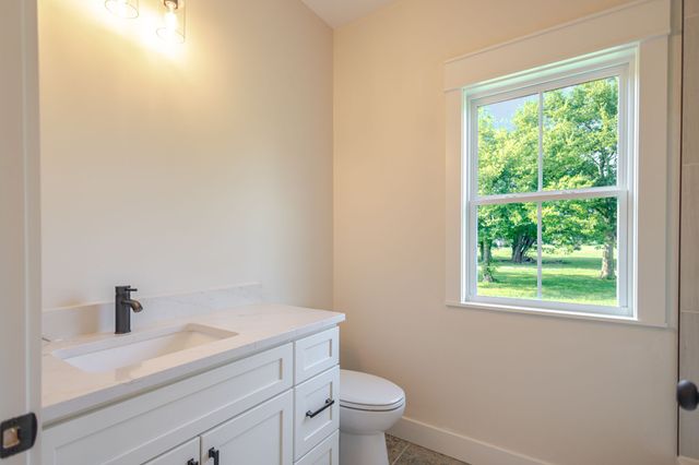 3377 Midland Road, Shelbyville, TN 37160