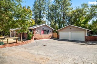 5761 Forest Lake Rd, Diamond Springs, CA 95619
