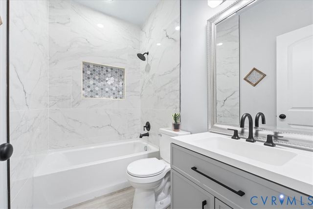 724 E Wythe St, Petersburg, VA 23803