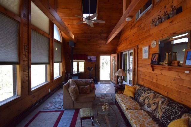9 Ann Hannagan Lane, Kingston, NH 03848