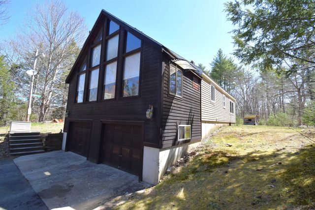 9 Ann Hannagan Lane, Kingston, NH 03848
