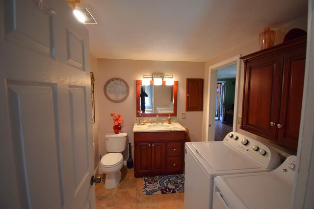 9 Ann Hannagan Lane, Kingston, NH 03848