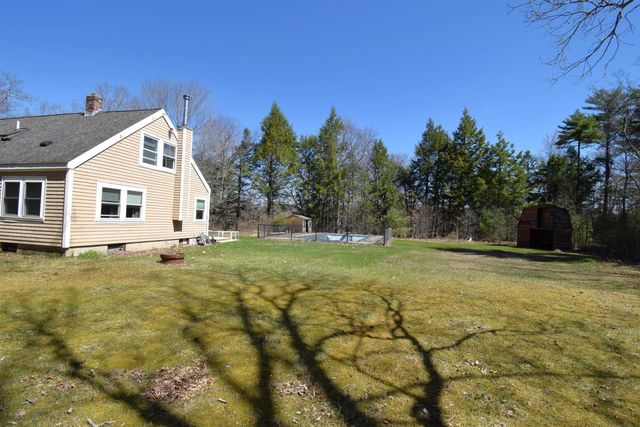 9 Ann Hannagan Lane, Kingston, NH 03848