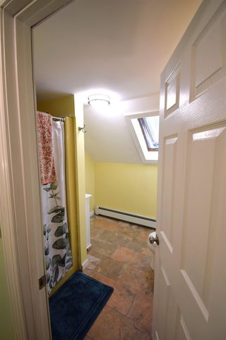 9 Ann Hannagan Lane, Kingston, NH 03848